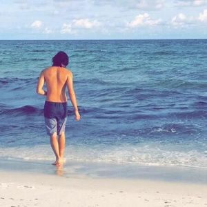 Meet your Posher, Adam